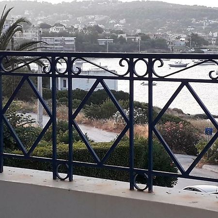 The Swan And The Gull, Porto Rafti Yacht Harbor Apartment 外观 照片